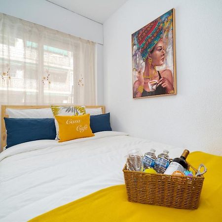 B Casacafe Madrid Pozuelo 2 Bano Fuera De La Habitacion O Compartido Посуело-де-Аларкон Екстер'єр фото