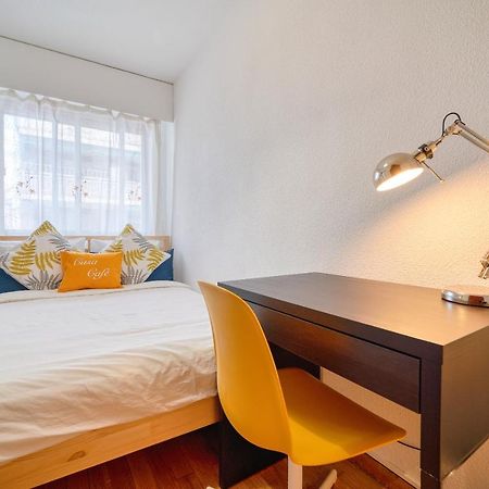 B Casacafe Madrid Pozuelo 2 Bano Fuera De La Habitacion O Compartido Посуело-де-Аларкон Екстер'єр фото