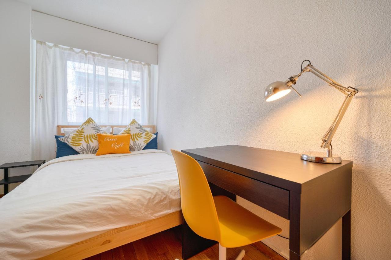 B Casacafe Madrid Pozuelo 2 Bano Fuera De La Habitacion O Compartido Посуело-де-Аларкон Екстер'єр фото